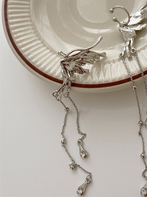 Puños de oreja de mariposa de hadas con borlas-3